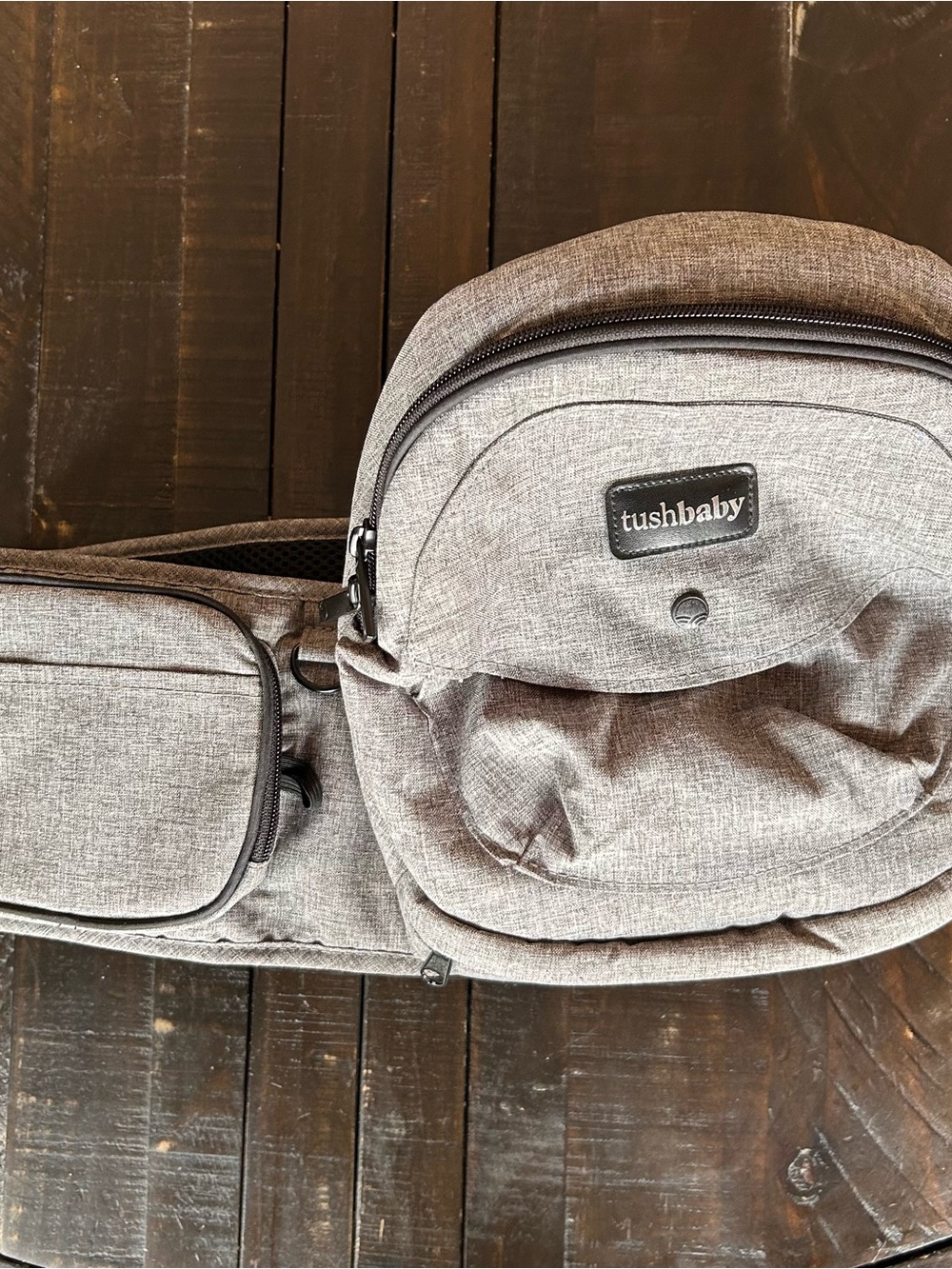 Tushbaby Gray Toddler Support with Storage